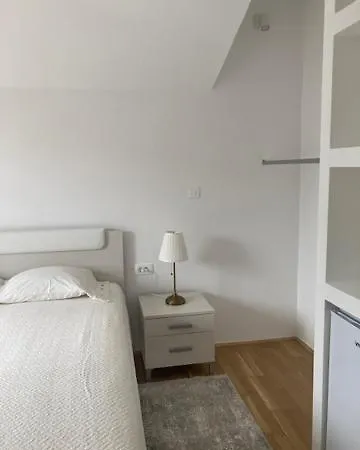 Vanni 3*