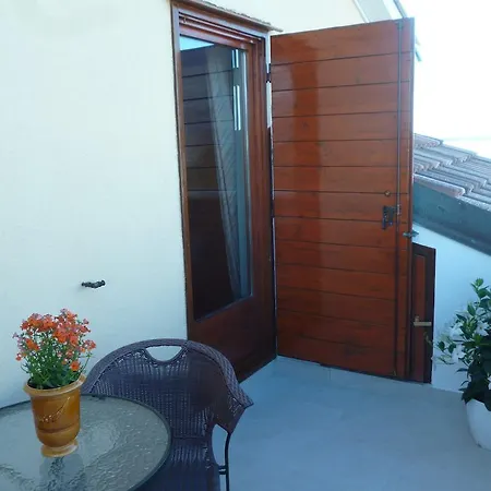 Oda ve Kahvaltı Vanni