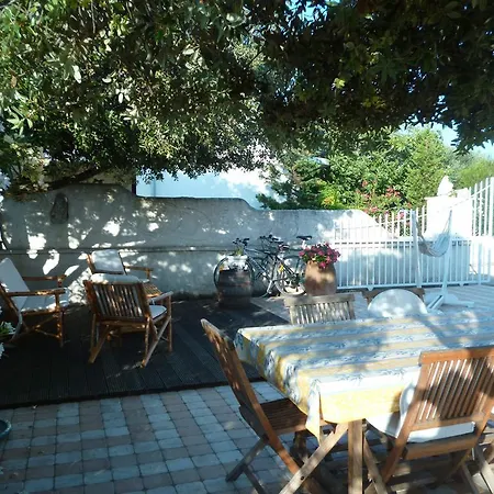 ベッド・アンド・ブレックファスト Vanni 3*