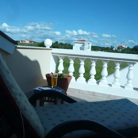 ベッド・アンド・ブレックファスト Vanni 3*