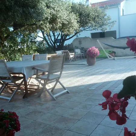 Alojamento de Acomodação e Pequeno-almoço Vanni Privlaka (Zadar)