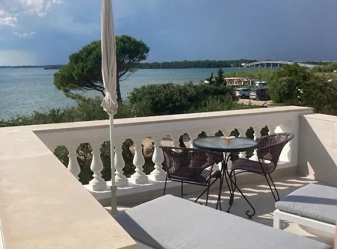 Vanni Bed & Breakfast 3*